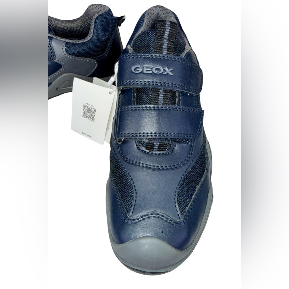 NWT GEOX RESPIRA JINIOR WADER SNEAKERS IN NAVY BLUE - Picture 2 of 8